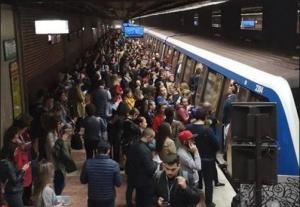 Drulă, despre greva de la metrou:&bdquo;C&acirc;nd interese mafiote sunt amenințate, o m&acirc;nă de oameni se agită pentru păstrarea unor privilegii&rdquo;