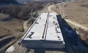 Autostrada Sibiu-Pitești: este aproape gata primul tunel forat pe o autostradă din Rom&acirc;nia