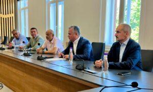 La Brașov au &icirc;nceput lucrările de modernizare a DJ 102I, alternativa rutieră la DN 1!