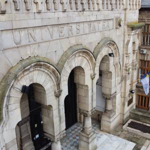 Mai mulți profesori ucraineni cer să fie cazați la Galați &icirc;mpreună cu familiile lor