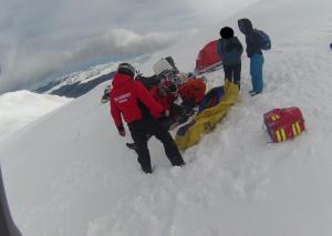 Un bărbat a murit &icirc;n brațele salvamontiștilor &icirc;n Munții Bucegi