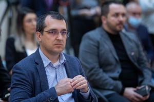 Fostul ministru USR al Sănătății a &icirc;nvins PSD &icirc;n instanță: este obligat să &icirc;mi plătească despăgubiri &icirc;n valoare de 25.000 euro