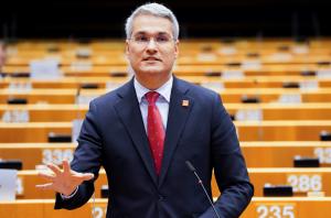 Discuții despre fondurile UE alocate Rom&acirc;niei, la Bruxelles