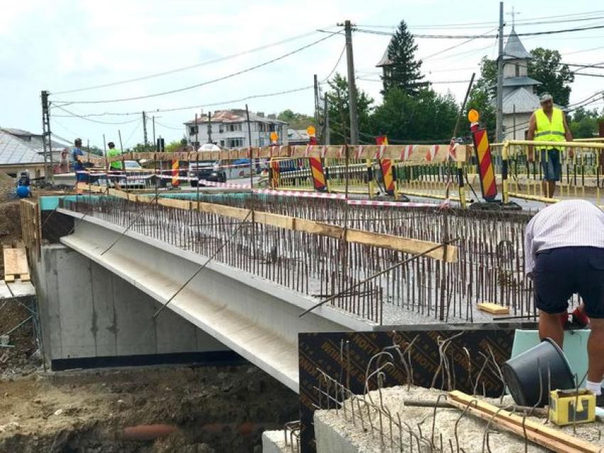 Costel Fotea: Pod vechi de jumătate de secol, modernizat de complet la Corod