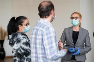 Primarul general al Capitalei: "&Icirc;n Bucureşti peste 500 de cadre medicale sunt cazate &icirc;n spaţiile puse la dispoziţie temporar de PMB"