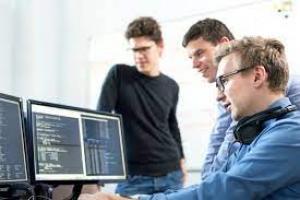 Refugiaţii ucraineni fără cunoştinţe &icirc;n IT, acces gratuit la cursul "Find Your Place in IT"