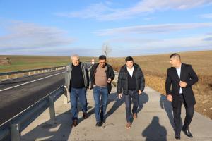 Investiție de 3 milioane lei pentru consolidarea DJ 251 &icirc;ntre Pechea și Costache Negri. Drumul a fost distrus de inundații