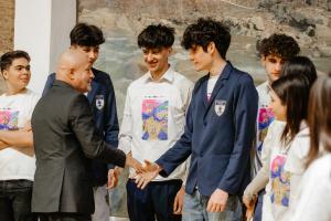 Dezbateri și opiniile tinerilor &icirc;n campania antidrog din Buzău