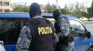 Descinderi &icirc;n mai multe sex-shop-uri din țară. Magazinele vindeau ilegal substanțe toxice drept produse de uz casnic