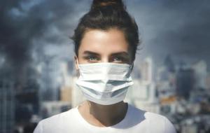 Noi restricții &icirc;n Rom&acirc;nia: Măștile, obligatorii &icirc;n aer liber &icirc;n zone aglomerate. Terasele se &icirc;nchid la ora 23:00