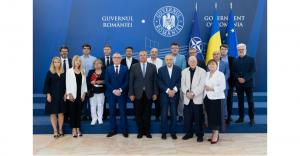 Ciucă: &Icirc;mpreună cu editori, bibliotecari și personalități culturale, ne dorim să aducem cartea mai aproape de generația t&acirc;nără