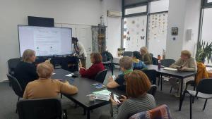 Hi Digital - incluziunea digitală a persoanelor v&acirc;rstnice din București